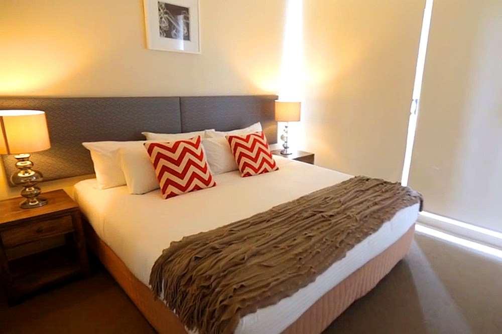 Mantra The Observatory Port Macquarie Room photo